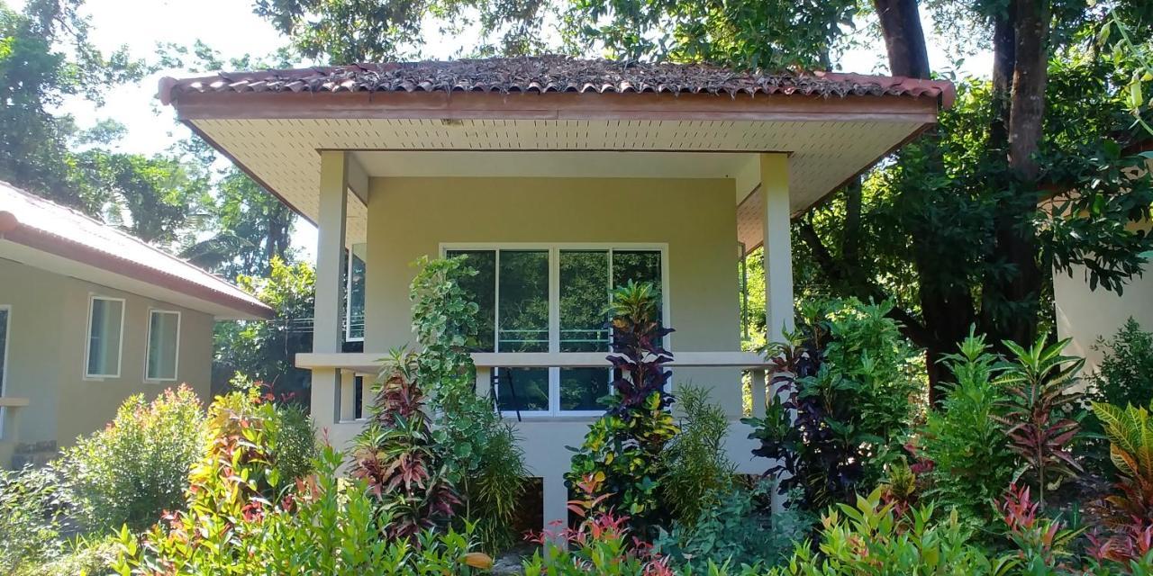 Baansukjai Bungalows Ranong Luaran gambar