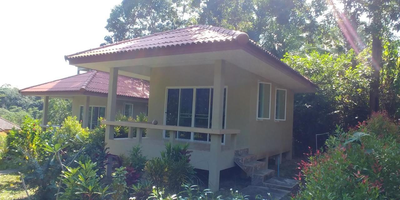 Baansukjai Bungalows Ranong Luaran gambar