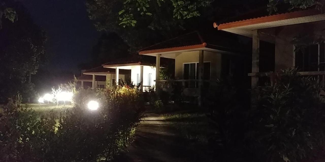Baansukjai Bungalows Ranong Luaran gambar
